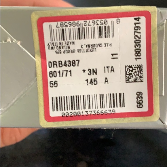 Ray Bans - Picture 5 of 5